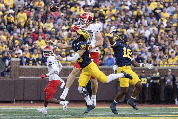 Caden Kolesar (35) and Ja'Den McBurrows (18)