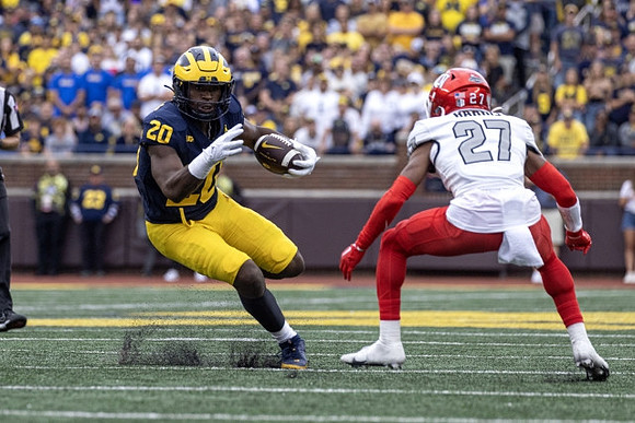 Kalel Mullings (20)
