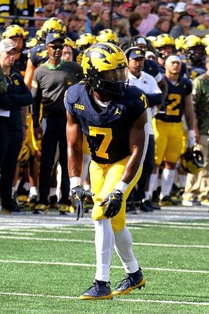 Donovan Edwards (7)