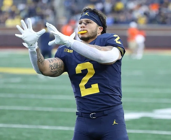 Blake Corum (2)