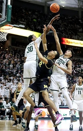 Caleb Houstan (22) and Terrance Williams II (5)