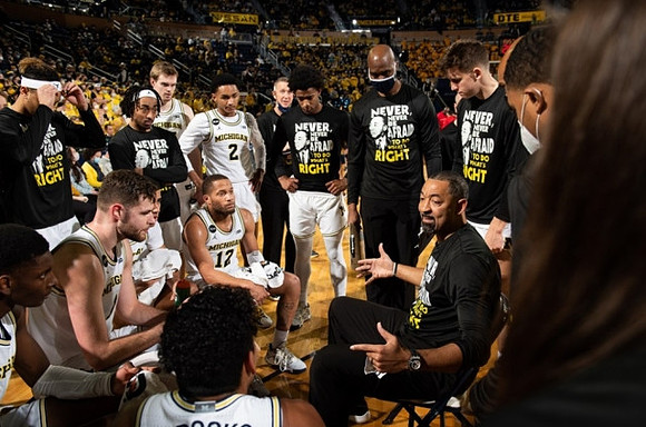 Juwan Howard and Michigan Team