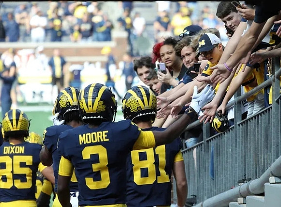 Cristian Dixon (85), Fredrick Moore (3), and Peyton O'Leary (81)