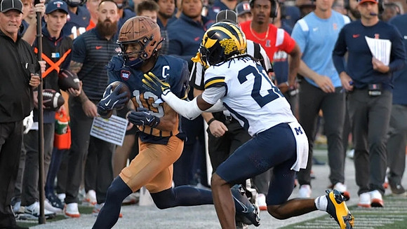 Jyaire Hill (20)