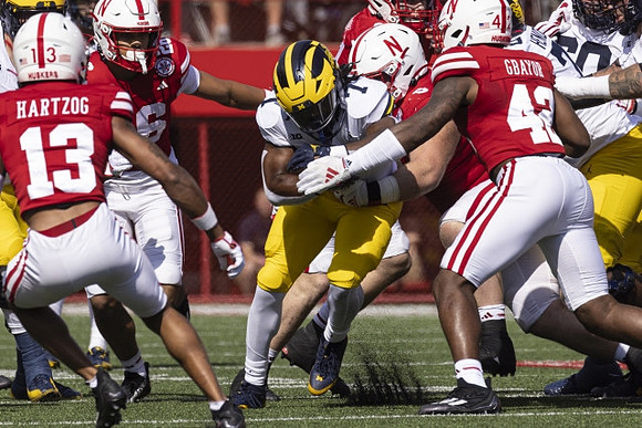 Donovan Edwards (7)
