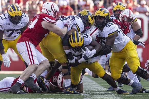 LaDarius Henderson (73), Kalel Mullings (20), and Trente Jones (53)