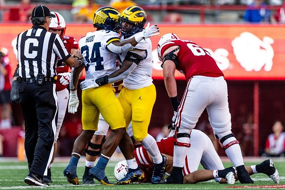 Jaydon Hood (34)