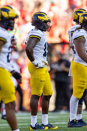 Ernest Hausmann (15) and Kris Jenkins (94)