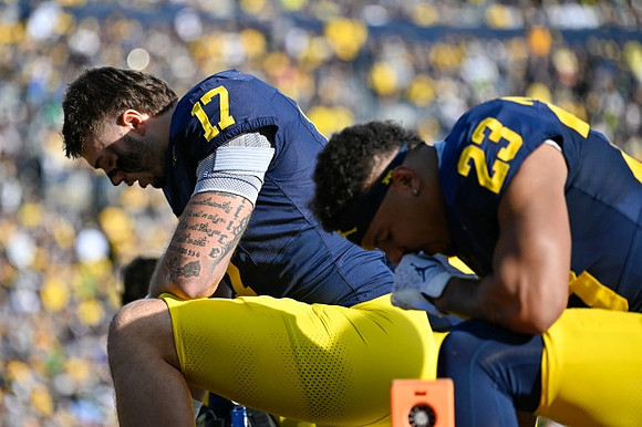 Marlin Klein (17) and Jordan Marshall (23)