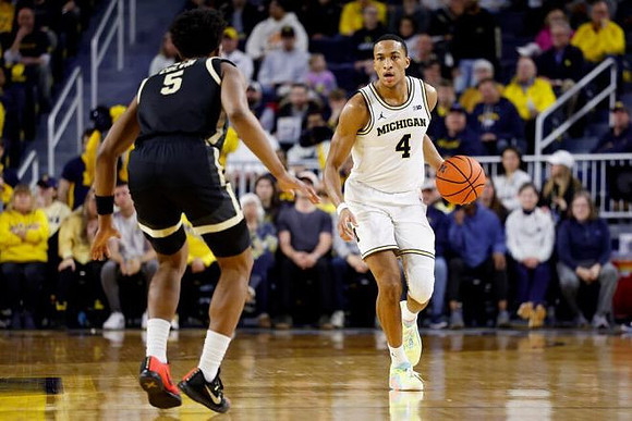 Nimari Burnett (4)