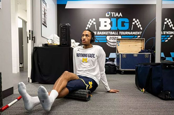 Nimari Burnett (4)