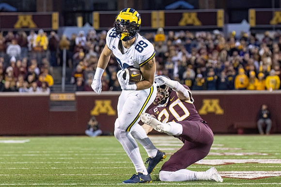 AJ Barner (89)
