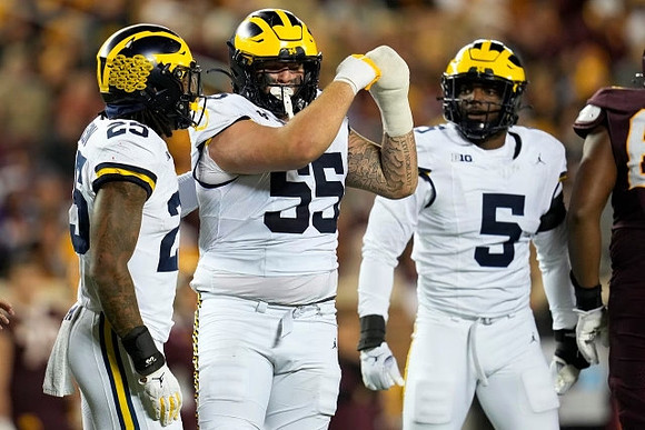 Junior Colson (25), Mason Graham (55), and Josaiah Stewart (5)