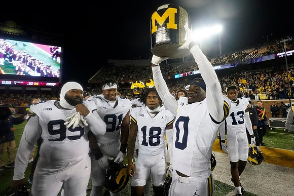 Mike Sainristil (0), The Little Brown Jug, and Michigan Team