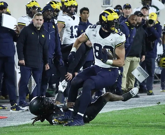 AJ Barner (89)