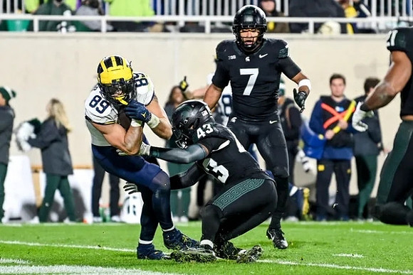 AJ Barner (89)