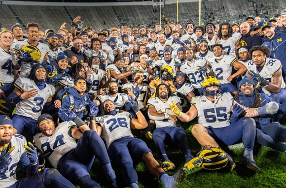 Michigan Team and Paul Bunyan Trophy