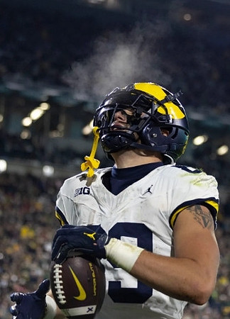 AJ Barner (89)
