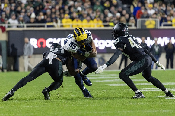 AJ Barner (89)