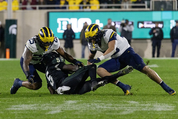 Junior Colson (25) and Jimmy Rolder (30)