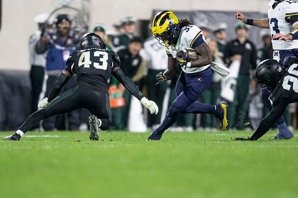 Leon Franklin (31) and Jack Tuttle (13)