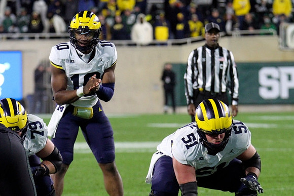 Jeffrey Persi (79), Alex Orji (10), and Greg Crippen (51)