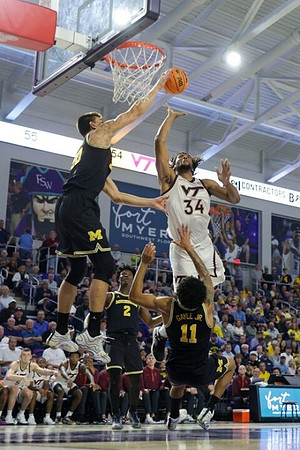 Vladislav Goldin (50), L.J. Cason (2), and Roddy Gayle Jr. (11)
