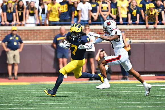 Donovan Edwards (7)