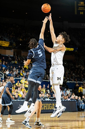 Terrance Williams II (5)