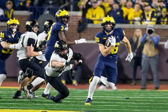 Joe Taylor (39), Fredrick Moore (3), and Jake Thaw (26)