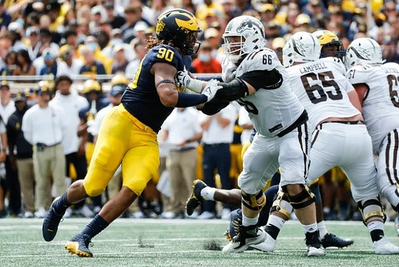 Mike Morris (90)