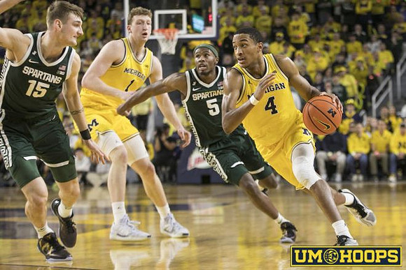 Danny Wolf (1) and Nimari Burnett (4)