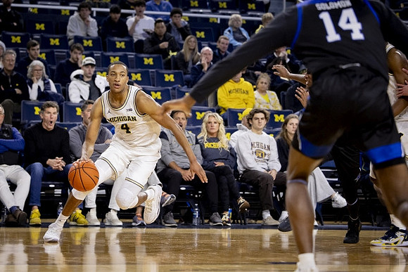 Nimari Burnett (4)