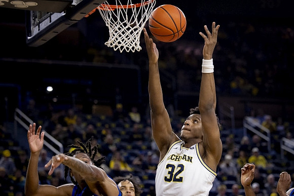 Tarris Reed Jr. (32)
