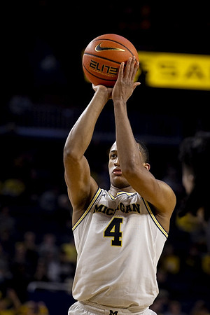 Nimari Burnett (4)