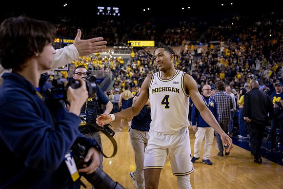 Nimari Burnett (4)