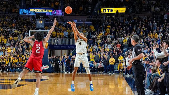 Nimari Burnett (4)