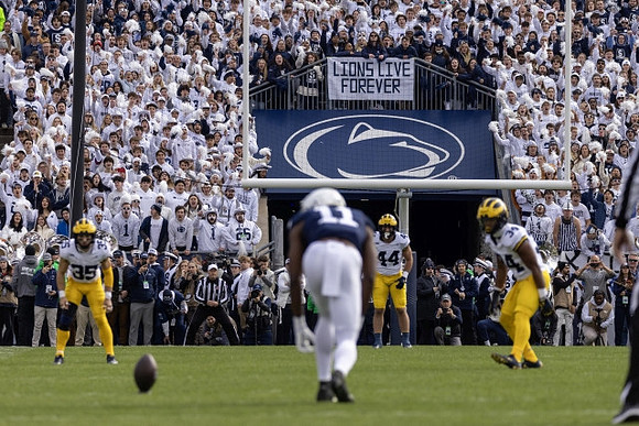 Caden Kolesar (35), Max Bredeson (44), and Jaydon Hood (34)