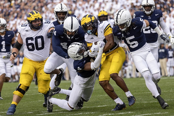 Drake Nugent (60) and Semaj Morgan (82)