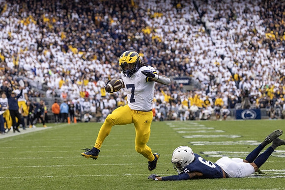 Donovan Edwards (7)