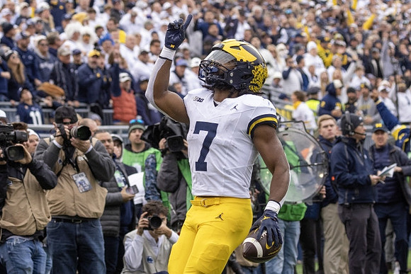 Donovan Edwards (7)