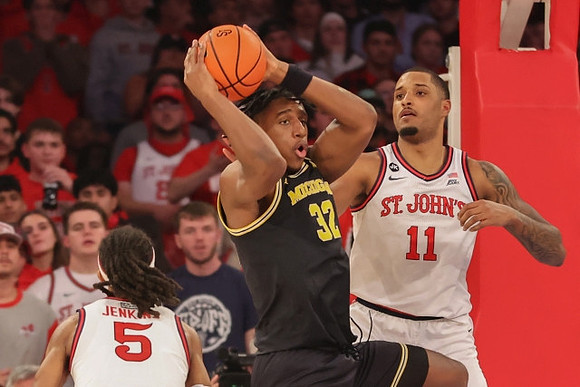 Tarris Reed Jr. (32)