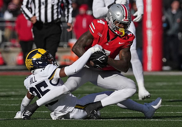 Jyaire Hill (35)