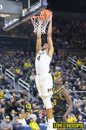 Nimari Burnett (4)