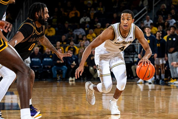 Nimari Burnett (4)