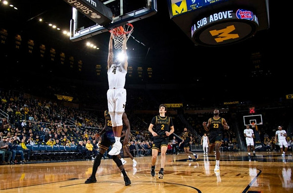 Nimari Burnett (4)