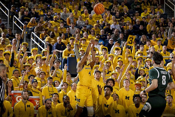Nimari Burnett (4)