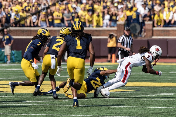 Makari Paige (7), Will Johnson (2), Jaishawn Barham (1), and Quinten Johnson (28)