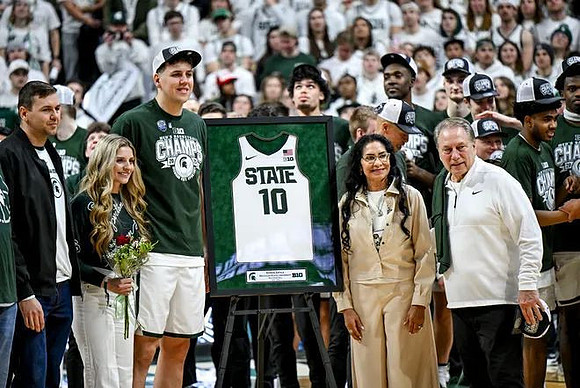 Michigan State Head Coach Tom Izzo