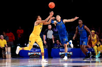 Nimari Burnett (4) and Dug McDaniel (0)